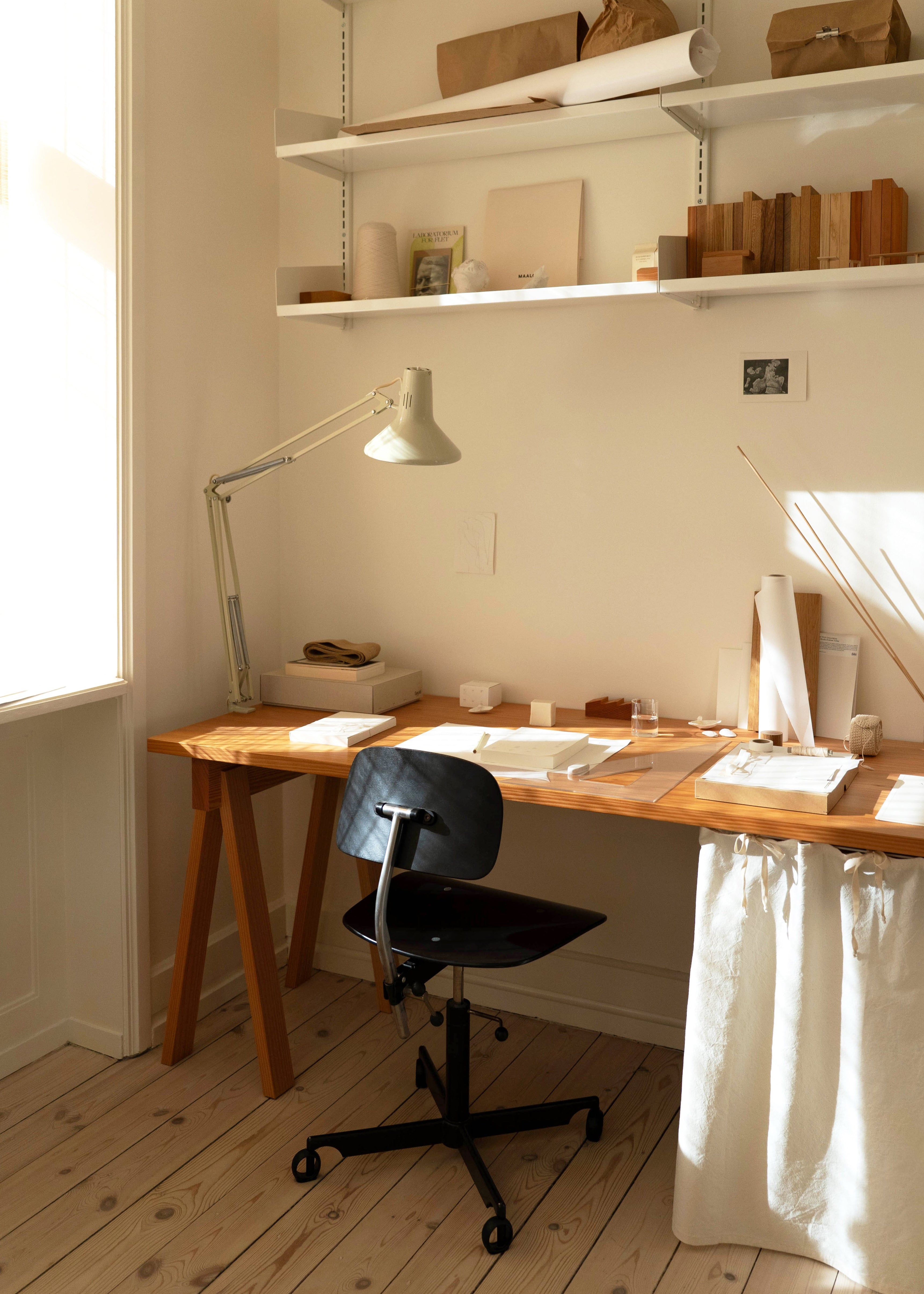 Studio Table
