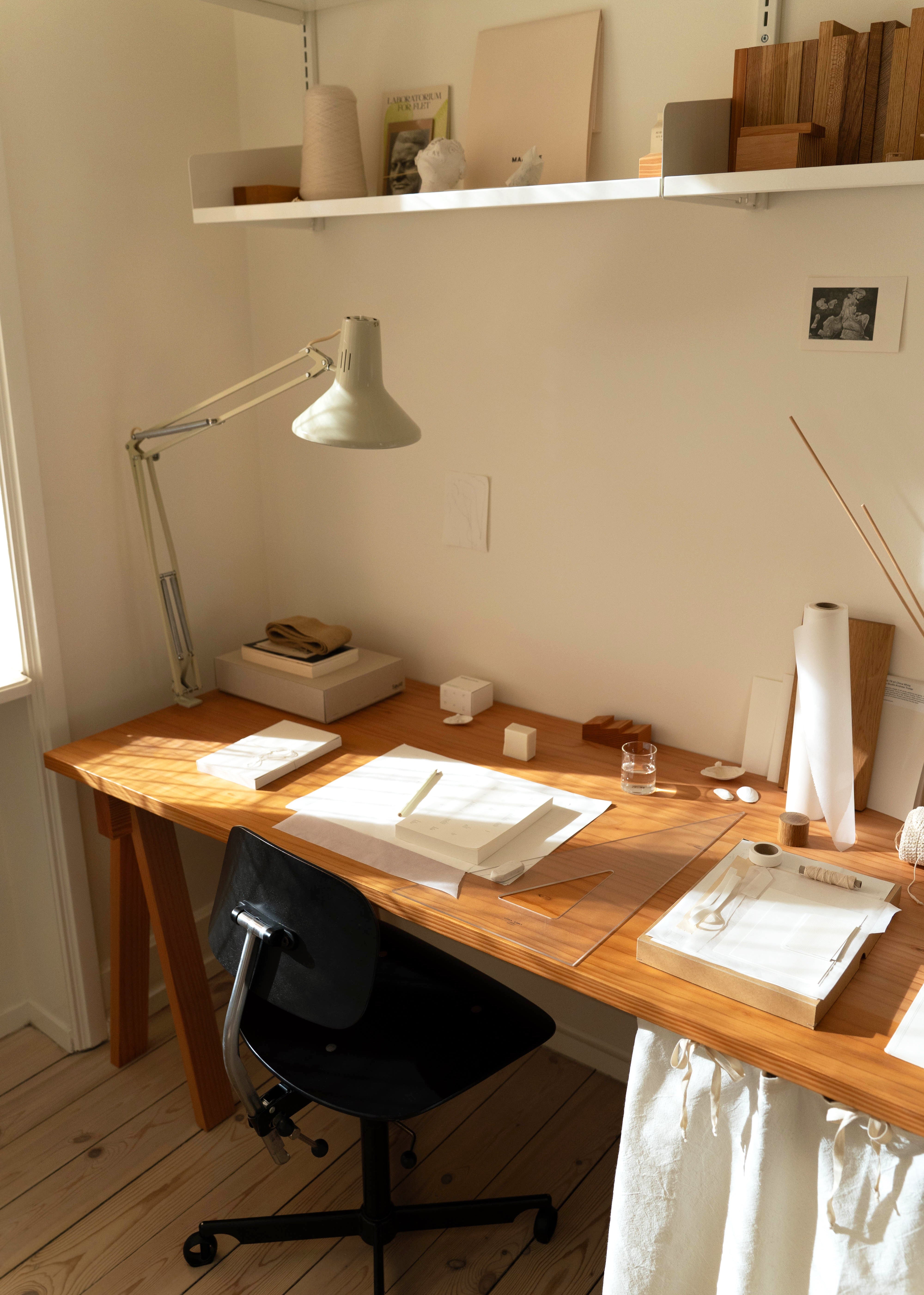 Studio Table