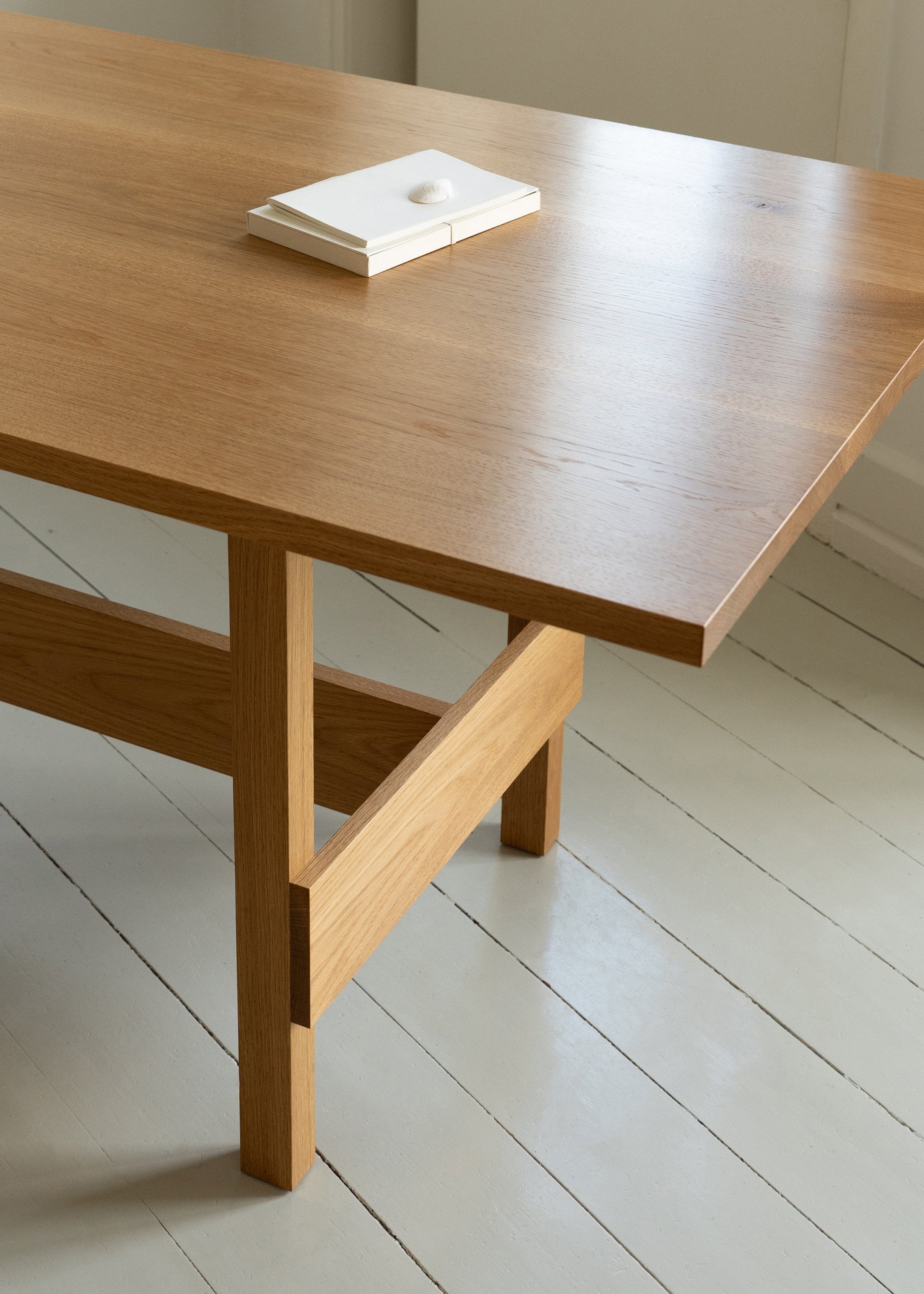 Dining Table 01