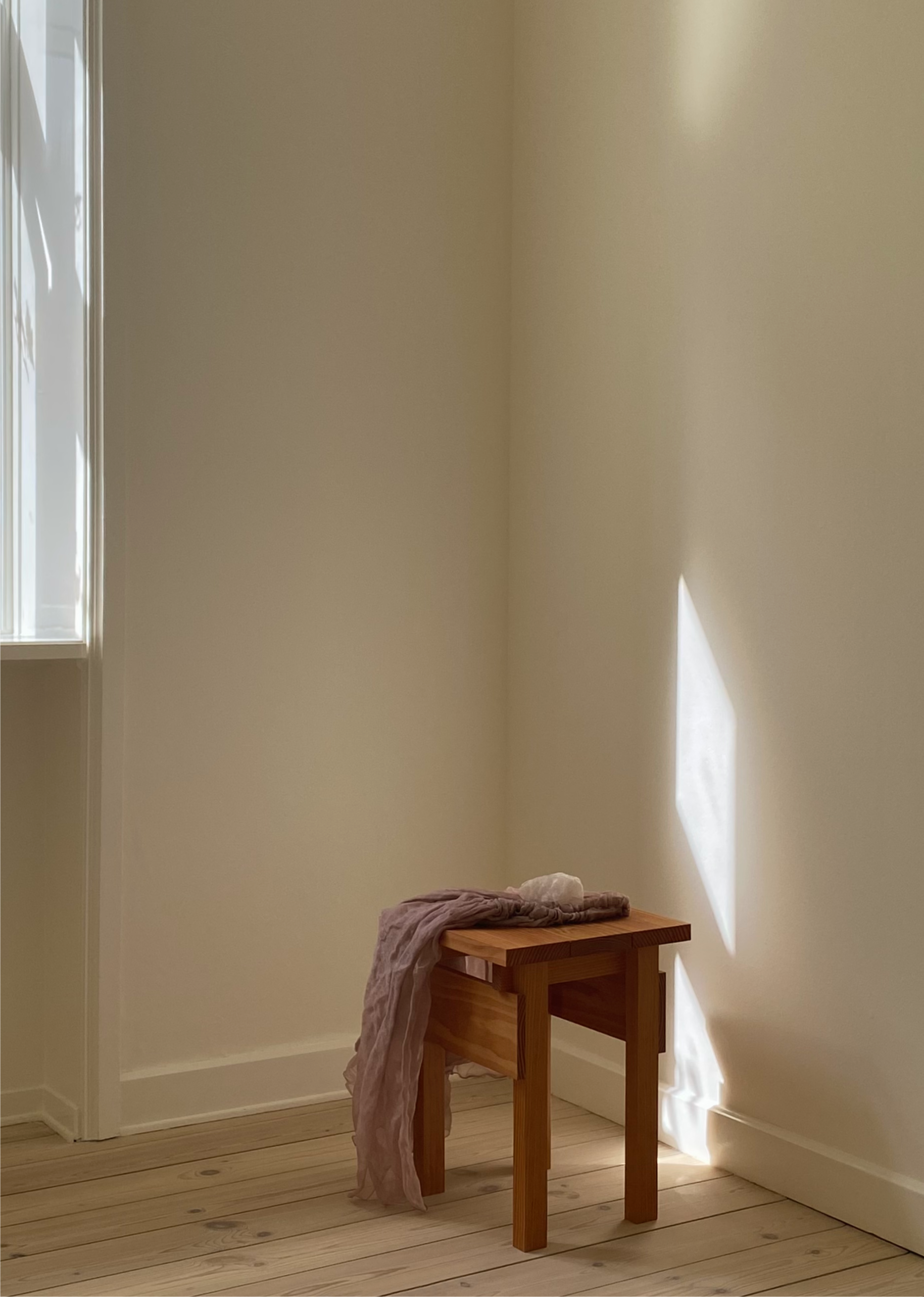 Stool 01 - douglas